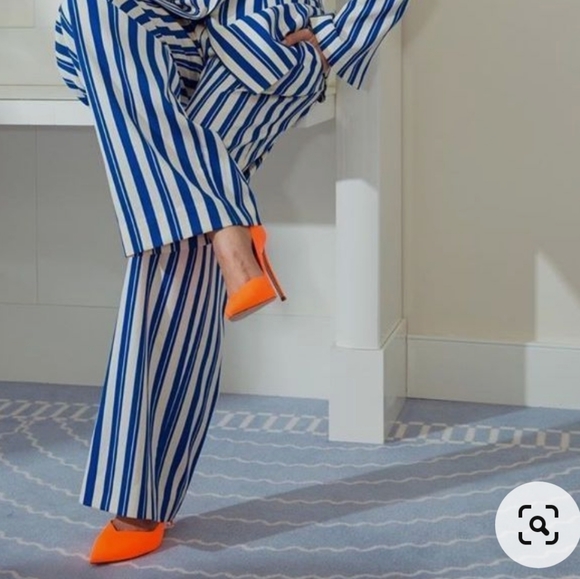 Wild diva lounge orange suede heels 👠 - Picture 8 of 8